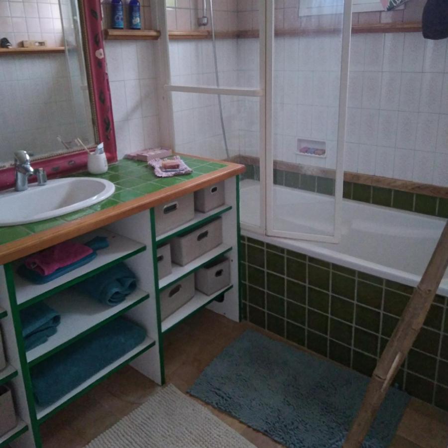 勒菲耶Les Dames De La Saugiat住宿加早餐旅馆 外观 照片