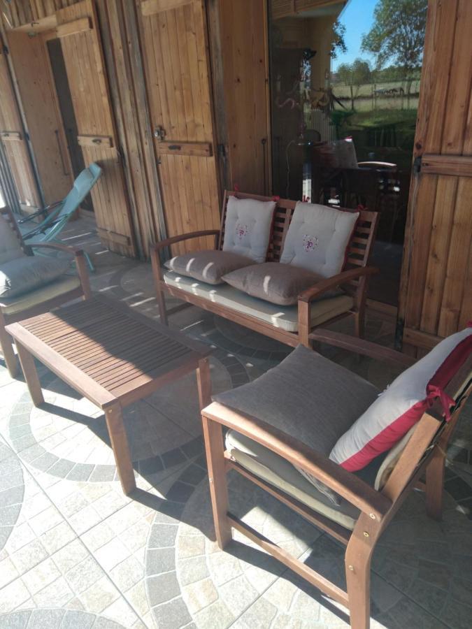 勒菲耶Les Dames De La Saugiat住宿加早餐旅馆 外观 照片